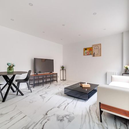 Asnières Spacious Flat For 4 People #1 מראה חיצוני תמונה